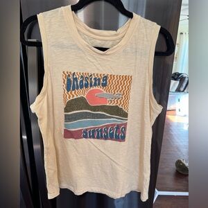 (M) Chasing Sunsets tank